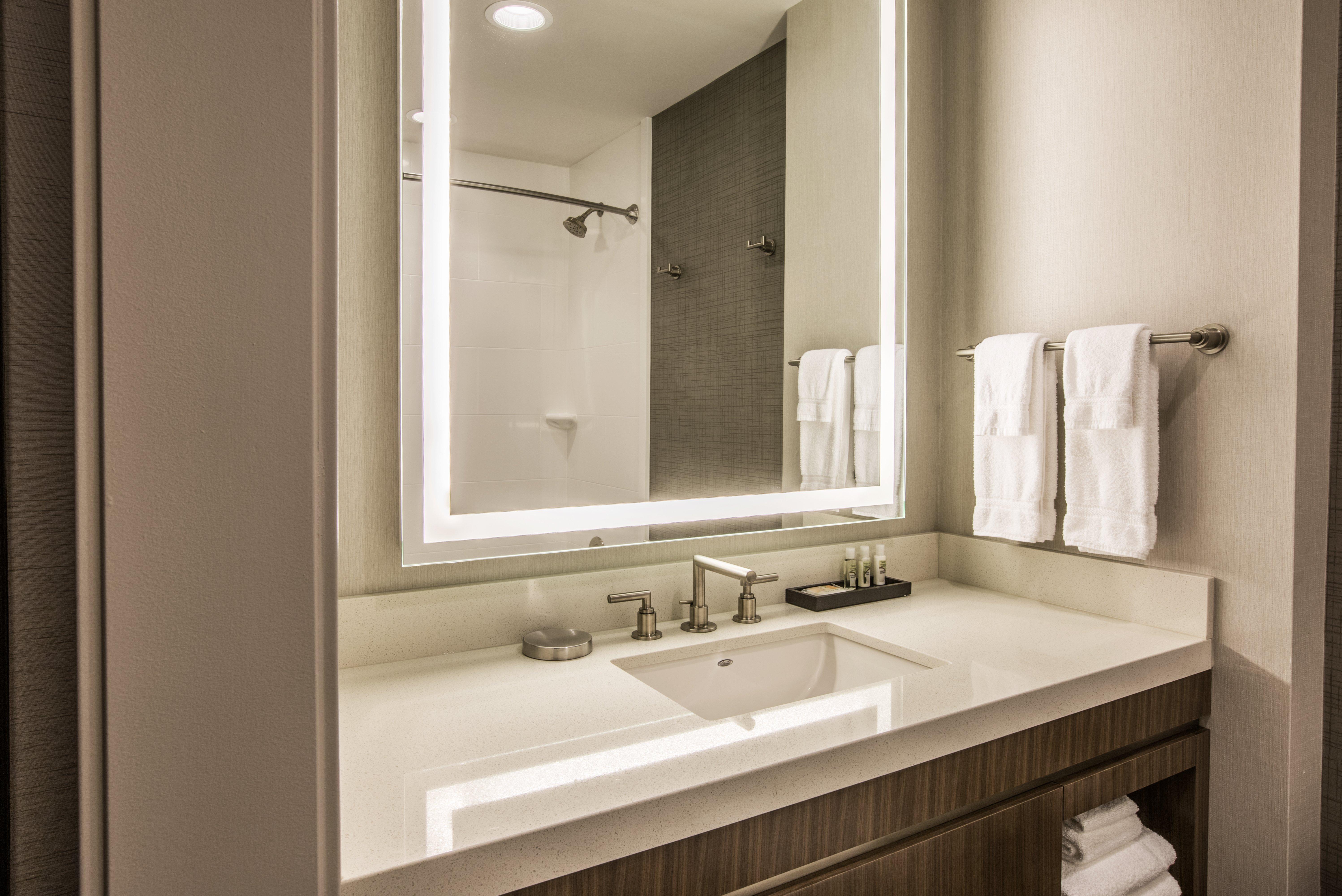 Holiday Inn Portland West - Hillsboro By Ihg מראה חיצוני תמונה